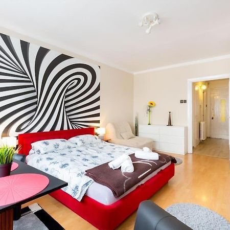 Aranykez 4-6: Downtown Studio Apartman Budapest Kültér fotó