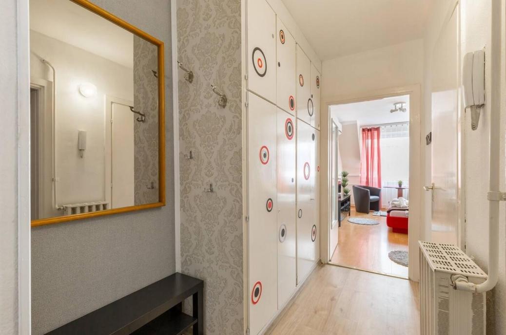 Aranykez 4-6: Downtown Studio Apartman Budapest Kültér fotó